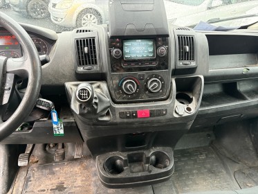 Peugeot boxer fourgon vitre 335 l2h2 2.0 bluehdi 130ch ss pro/ radar ar occasion simplicicar orgeval  simplicicar...