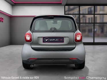 Smart fortwo coupe 0.9 90 ch ss ba6 prime premiere main occasion champigny-sur-marne (94) simplicicar simplicibike france