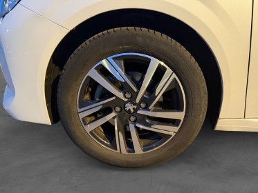 Peugeot 208 puretech 100 ss bvm6 allure  virtual cockpit 3d  applecarplay  courroie neuve  garantie 12 mois occasion...