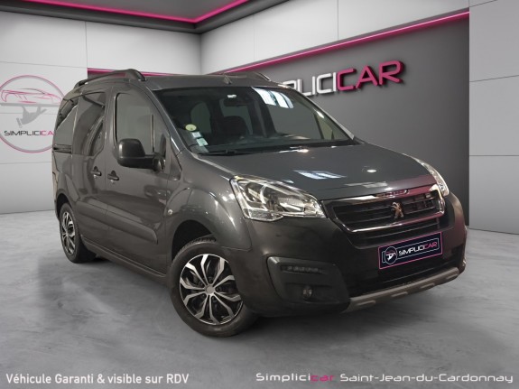 Peugeot partner tepee 1.6 hdi 100ch style attelage carplay caméra garantie 12 mois occasion simplicicar saint-jean...