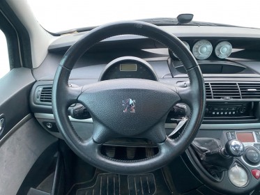 Peugeot 807 2.0 hdi 120ch premium/ radar ar/ 7 places/ toit panoramique___ occasion simplicicar orgeval  simplicicar...