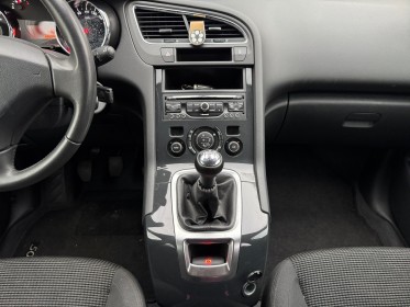 Peugeot 5008 access 1.6 vti 120ch 7 places occasion osny simplicicar simplicibike france