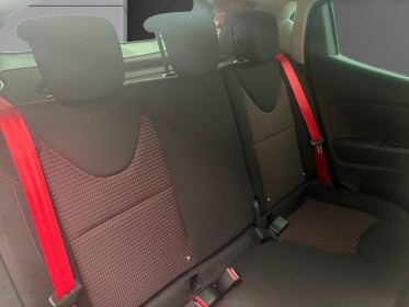 Renault clio iv 1.6 turbo 220 energy rs trophy edc palette au volant rs drive garantie 12 mois occasion simplicicar...