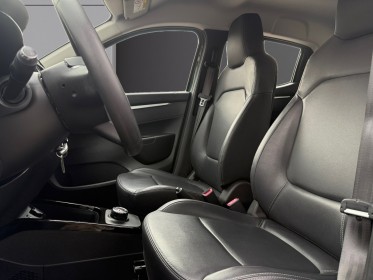 Dacia spring expression. navigation gps, caméra de recul. garantie 12 mois occasion simplicicar marignane  simplicicar...