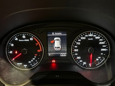 Audi q2 q2 35 tfsi cod 150 s tronic 7 s line garantie 12 mois occasion parc voitures beauvais simplicicar simplicibike france