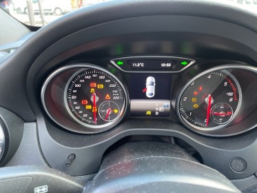 Mercedes classe cla 200 d 7-g dct fascination / garantie 12 mois / toit ouvrant / camÉra de recul occasion paris 17ème...