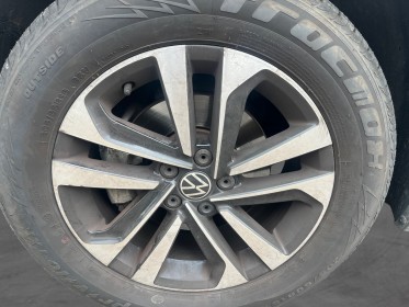 Volkswagen t-cross 1.0 tsi 95 start/stop bvm5 united - faible kms - carplay - garantie 12 mois occasion simplicicar lyon nord...