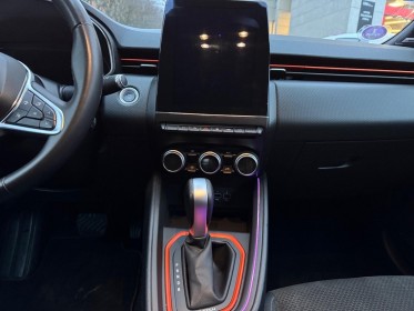 Renault clio v e-tech 140 intens garantie 12 mois occasion montreuil (porte de vincennes)(75) simplicicar simplicibike france