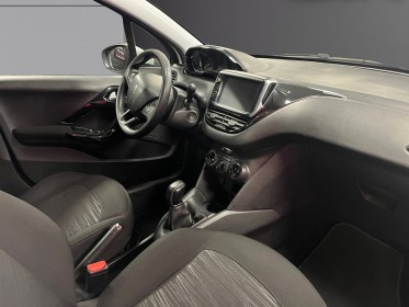 Peugeot 208 affaire 75ch tva recuperable garantie 12 mois occasion simplicicar saint-omer simplicicar simplicibike france