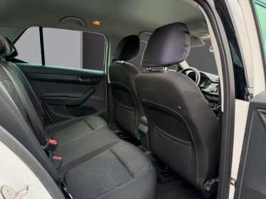 Skoda fabia clever 1.0 tsi 95 ch bvm5  - démarrage sans clé - camera de recul - carplay occasion simplicicar rennes...