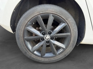 Skoda fabia clever 1.0 tsi 95 ch bvm5  - démarrage sans clé - camera de recul - carplay occasion simplicicar rennes...