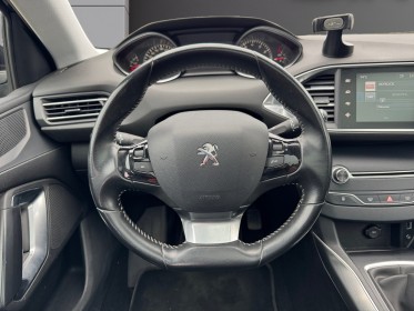 Peugeot 308 1.2 puretech 130ch ss bvm6 allure - garantie 12 mois. occasion simplicicar toulon est simplicicar simplicibike...
