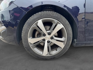Peugeot 308 1.2 puretech 130ch ss bvm6 allure - garantie 12 mois. occasion simplicicar toulon est simplicicar simplicibike...