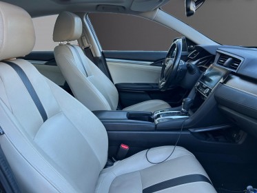 Honda civic 4 portes 2017 1.5 i-vtec 182 exclusive cvt/toit ouvrant/cuir/camera/sieges chauffants occasion  simplicicar nice...
