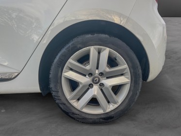 Renault clio v 1.5 blue dci 85ch - entretien renault occasion simplicicar la fleche simplicicar simplicibike france