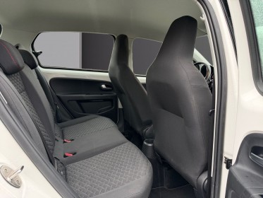 Volkswagen up 1.0 tsi 60ch bvm5 move up! - camera de recul - régulateur de vitesse - clim - 1ere main occasion simplicicar...