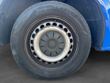 Volkswagen transporter kombi l1 2.0 tdi 102ch confort garantie 12 mois occasion simplicicar toulon ouest simplicicar...