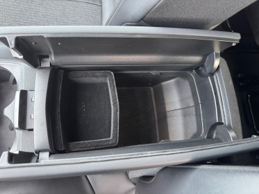 Peugeot 5008 bluehdi 130ch ss eat8 gt line suivi constructeur 7 places avec hayon et attelage amovible occasion simplicicar...