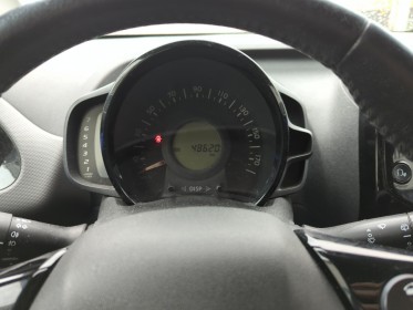 Peugeot 108 vti 72ch bvm5 allure cameras de recul clim garantie 12 mois occasion simplicicar frejus  simplicicar simplicibike...