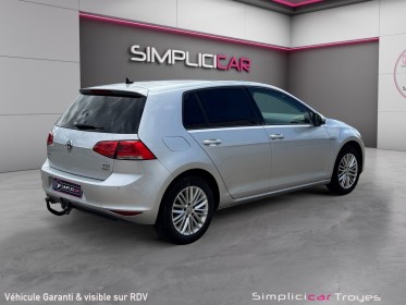 Volkswagen golf 1.2 tsi 105 bluemotion technology cup attelage clim auto régulateur garantie 12 mois occasion barberey...