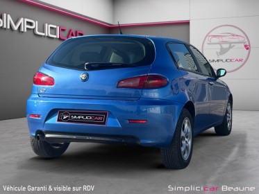 Alfa romeo 147 1.6i t.s. 120 distinctive garantie 12 mois occasion simplicicar beaune simplicicar simplicibike france