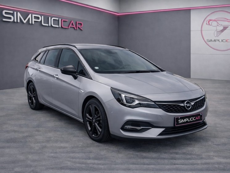 Opel astra sports tourer ultimate 1.2 turbo 145 ch bvm6 carplay / caméra de recul radar av ar /  première main / full......