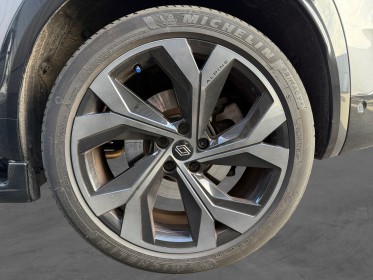 Renault austral e-tech hybrid 200 iconic esprit alpine sièges  volant chauffant / carplay / caméra 360 occasion simplicicar...