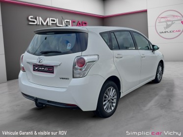 Toyota verso lca 2017 132 ch vvt-i design révisée garantie 12 mois attelage amovible occasion simplicicar vichy simplicicar...