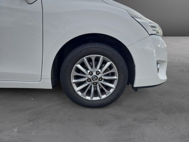 Toyota verso lca 2017 132 ch vvt-i design révisée garantie 12 mois attelage amovible occasion simplicicar vichy simplicicar...