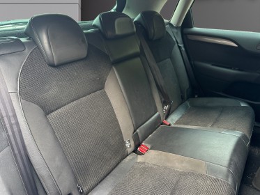 Citroen c4 e-hdi 115 exclusive etg6 garantie 12 mois occasion simplicicar vienne simplicicar simplicibike france