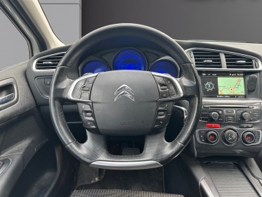 Citroen c4 e-hdi 115 exclusive etg6 garantie 12 mois occasion simplicicar vienne simplicicar simplicibike france