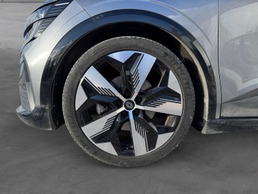 Renault mégane e-tech ev60 220ch super charge techno carplay 1ère main suivi complet garantie 12 mois occasion simplicicar...