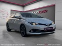Toyota auris hybride 136h design caméra de recul garantie 12 mois occasion simplicicar mery-sur-oise simplicicar...