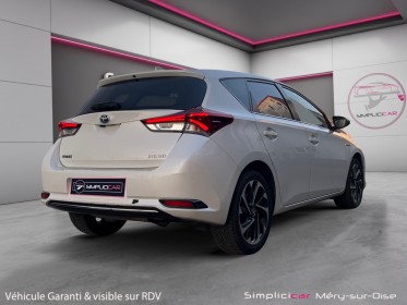 Toyota auris hybride 136h design caméra de recul garantie 12 mois occasion simplicicar mery-sur-oise simplicicar...