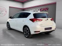 Toyota auris hybride 136h design caméra de recul garantie 12 mois occasion simplicicar mery-sur-oise simplicicar...