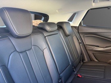 Opel grandland x 1.5 d 130 ch bva8 ultimate premiere main entretien opel camera de recul apple carplay garantie 12 mois...