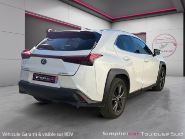 Lexus ux 250h hybride 2wd mc luxe apple carplay keyless virtual cokpit camera de recul interieur cuir garantie lexus...