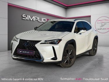 Lexus ux 250h hybride 2wd mc luxe apple carplay keyless virtual cokpit camera de recul interieur cuir garantie lexus...