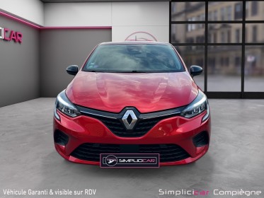 Renault clio v red edition tce 100ch - carplay - faible km - moteur a chaine - occasion simplicicar compiegne simplicicar...