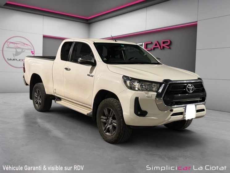 Toyota hilux x-tra cabine my20 4wd 2.4l 150 d-4d legende pack confort premiere main origine france entretien complet toyota...