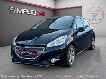 Peugeot 208 1.6 e-hdi 92 féline /distri ok/ toit pano/ radar arr occasion simplicicar veauche simplicicar simplicibike france