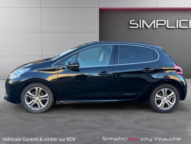 Peugeot 208 1.6 e-hdi 92 féline /distri ok/ toit pano/ radar arr occasion simplicicar veauche simplicicar simplicibike france