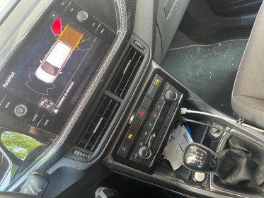 Volkswagen t-cross 1.0 tsi 115 start stop bvm6 r line garantie 12 mois occasion montreuil (porte de vincennes)(75)...