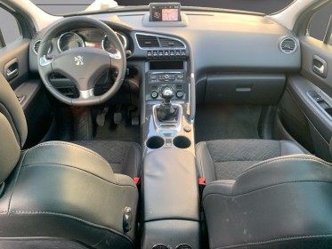 Peugeot 3008 1.6 hdi 115ch fap bvm6 allure premiere main toit panoramique garantie 12 mois occasion montreuil (porte de...