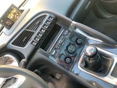 Peugeot 3008 1.6 hdi 115ch fap bvm6 allure premiere main toit panoramique garantie 12 mois occasion montreuil (porte de...