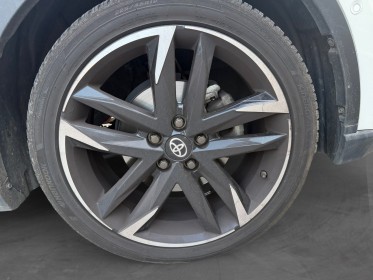 Toyota c-hr hybride my22 2.0l gr-sport jbl audio  garantie 12 mois occasion simplicicar lyon nord simplicicar simplicibike...