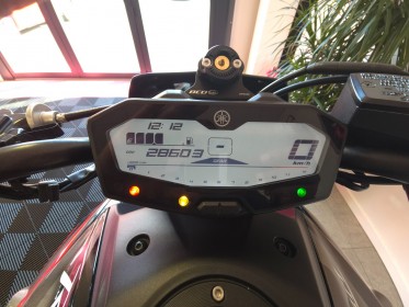 Yamaha mt 07 700 peinture unique  akrapovic occasion simplicicar vichy simplicicar simplicibike france