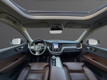 Volvo xc60 t8 twin engine 303 ch  87 ch geartronic 8 inscription - garantie 12mois - carnet d'entretien - toit ouvrant -......