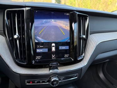 Volvo xc60 t8 twin engine 303 ch  87 ch geartronic 8 inscription - garantie 12mois - carnet d'entretien - toit ouvrant -......