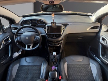 Peugeot 2008 bluehdi 100ch ss bvm5 allure occasion cannes (06) simplicicar simplicibike france